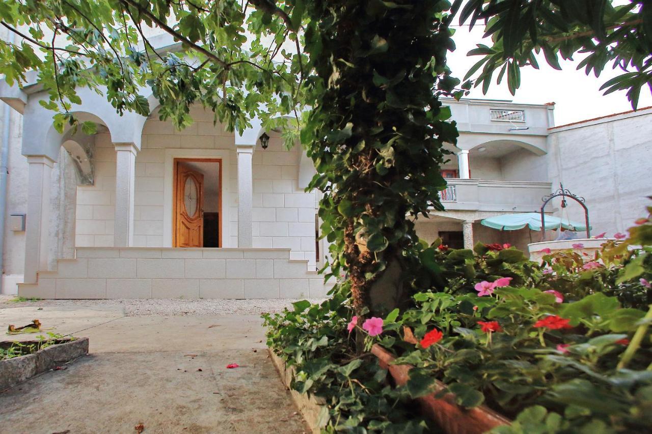 Apartmani Gordana Bibinje Exterior foto